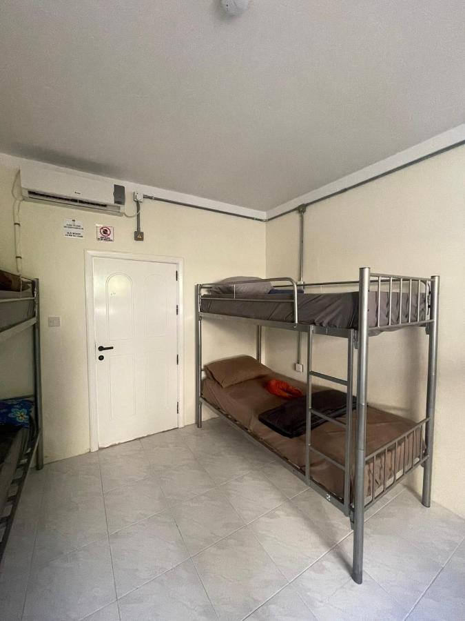 Ommi Hostel Saint Julian's ภายนอก รูปภาพ
